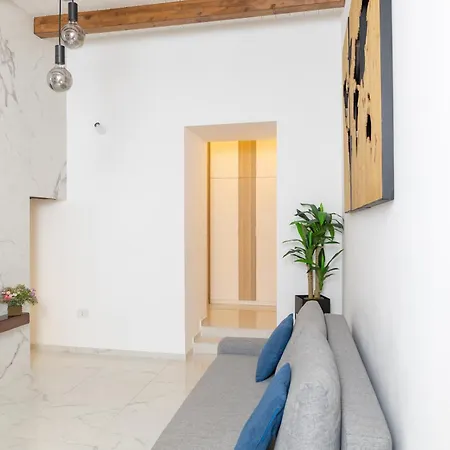 Extra Luxury Center * Salerno